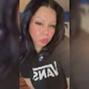 Meet your Posher, Serina